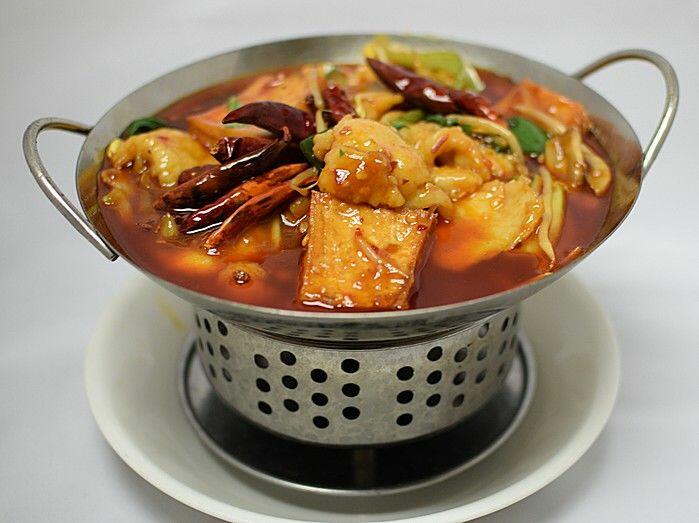 Hot & Spicy Sliced Fish In Pot